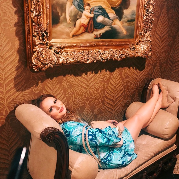 I’m Kellen and I hope you like my closet! - Picture 2 of 2